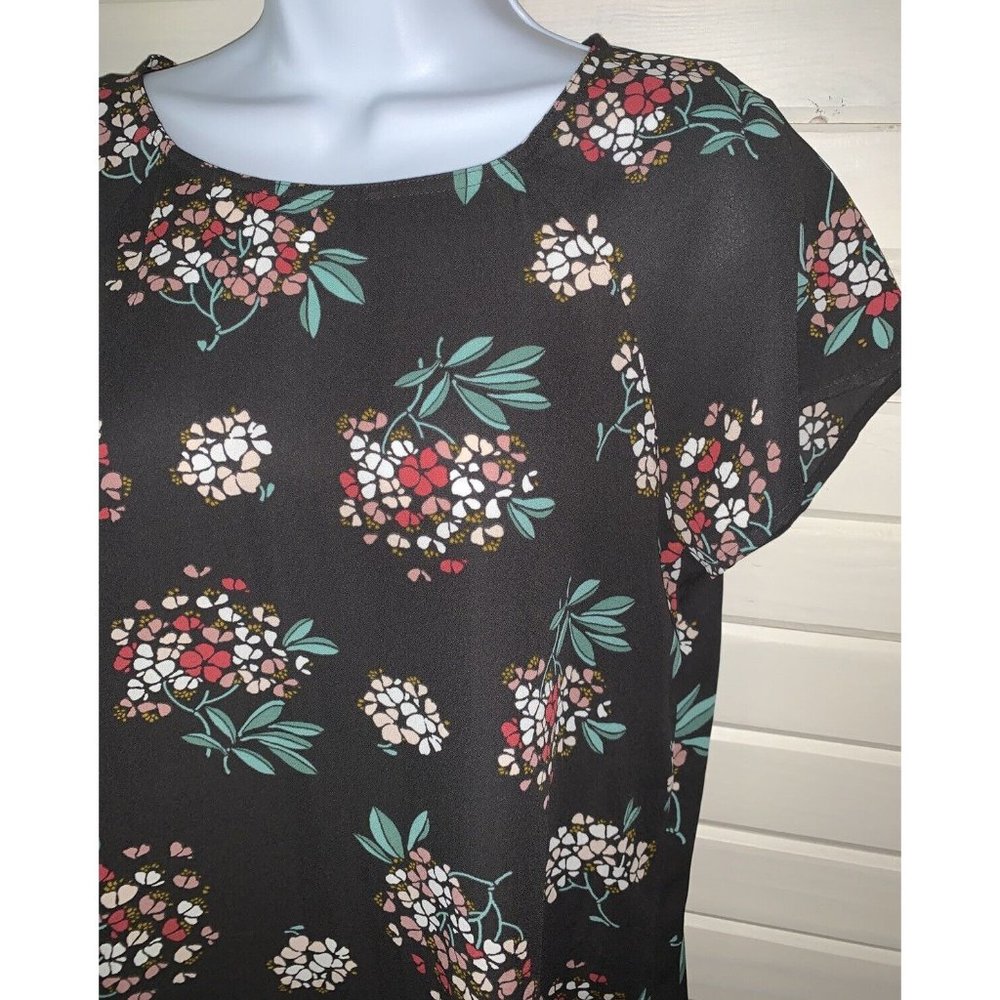 Ann Taylor LOFT Sz XS Black Floral Blouse Pullover Short Sleeve Easy Care EUC